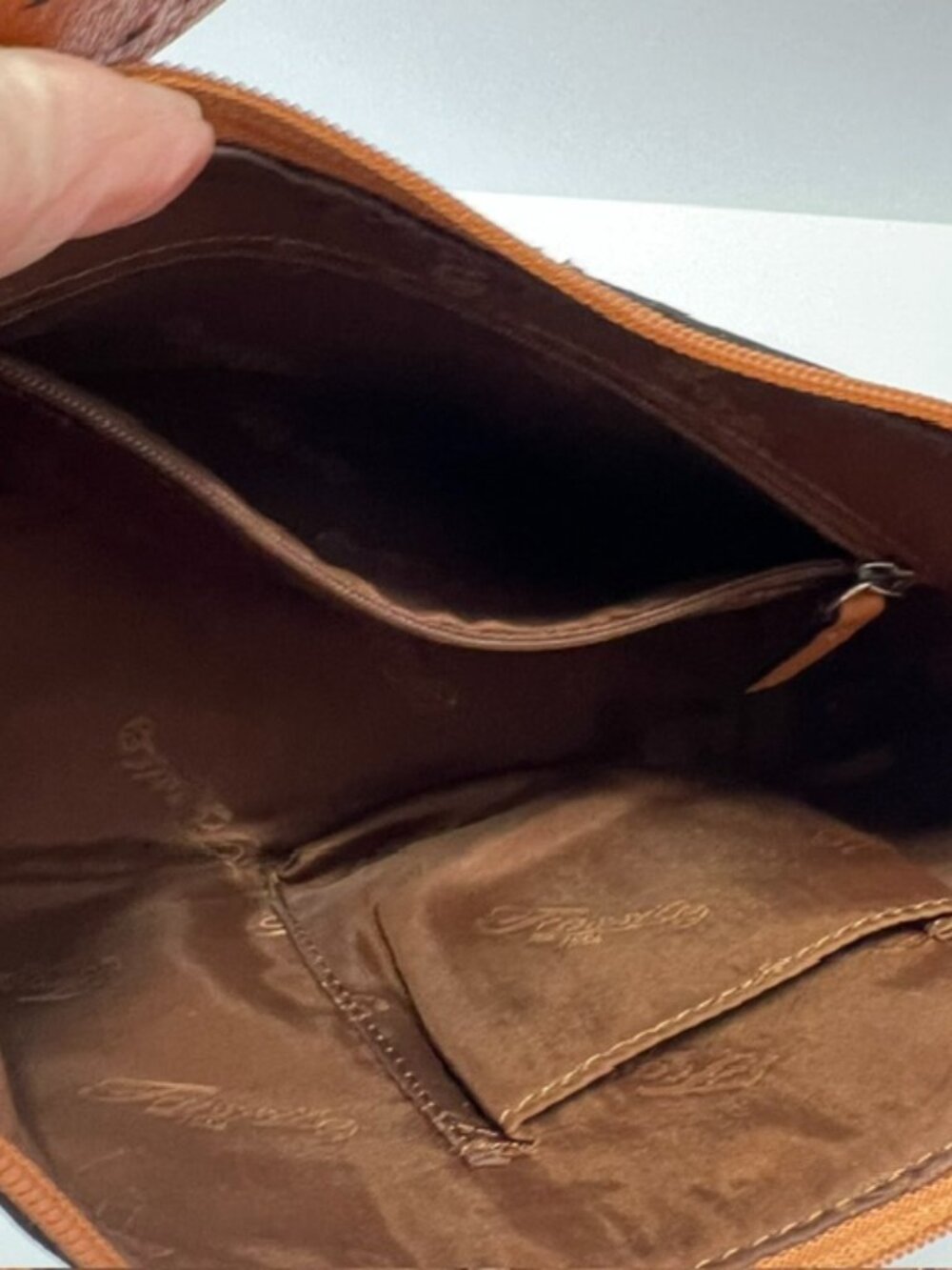 Fossil Tan Leather Crossbody Shoulder Bag - Picture 9 of 12
